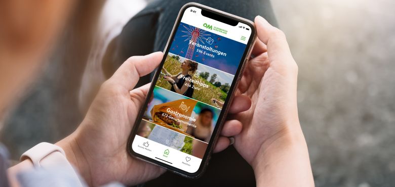 Smartphone mit der OM-App